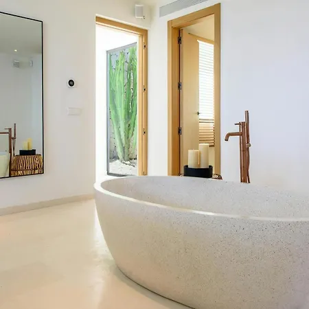 Modern In Santa Eulalia Cala Llonga (Ibiza)