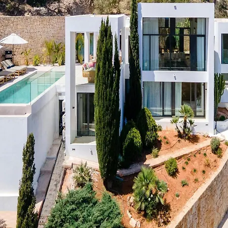 Modern In Santa Eulalia * Cala Llonga (Ibiza)
